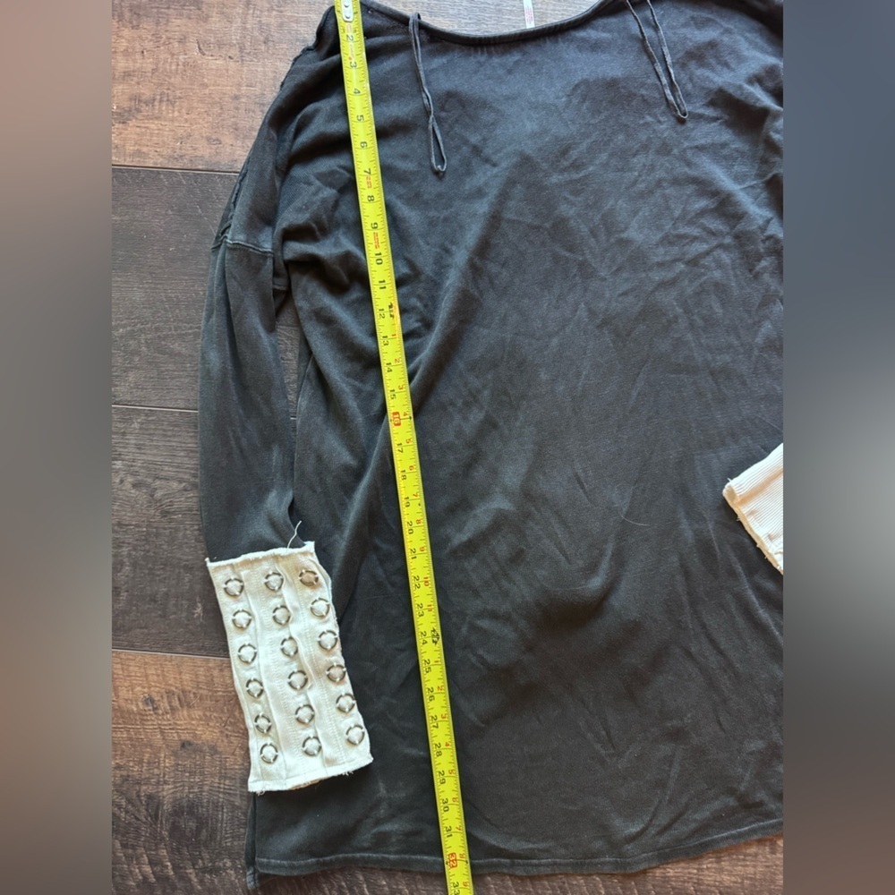 🖤 Free People Lace-Up Long Sleeve Top 🖤 XS - Picture 6 of 6